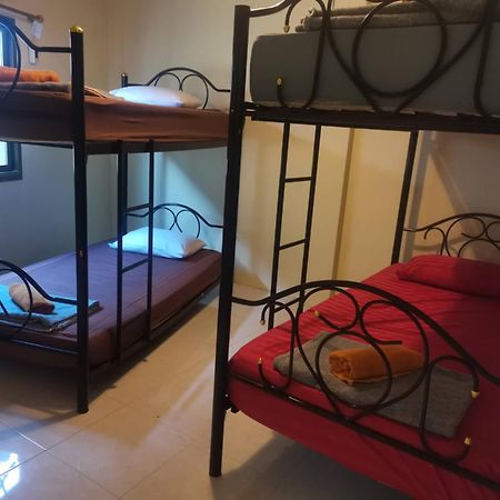 Haadrin Village Mixed Dorm Haad Rin Bagian luar foto